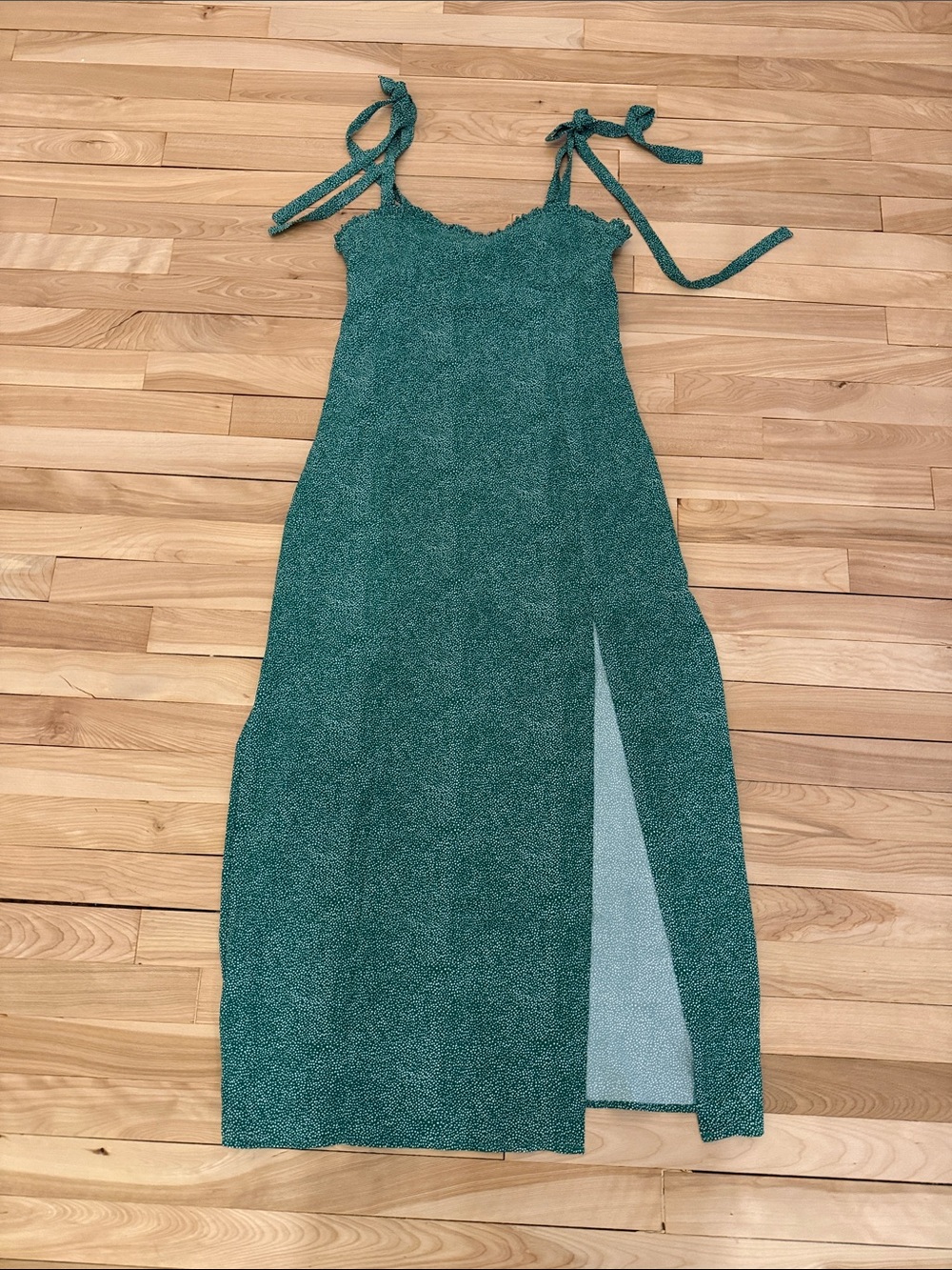 Green with white dots shoulder tie Dress with Slit